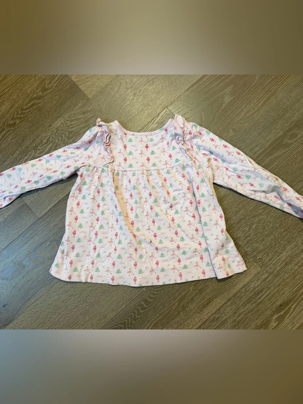 Girls' Light Pink Nutcracker Print Long-Sleeve Pajama Top with Ruffle Shoulders